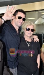 Hugh Jackman (Wolverine)  lands in  International Airport, Mumbai on 24th March 2011 (22).JPG